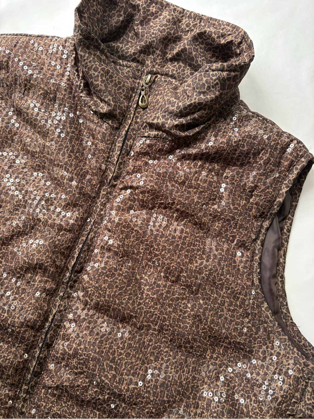 Casual Identity Leopard Print Sequin Puffer Vest Women's Size Large Brown